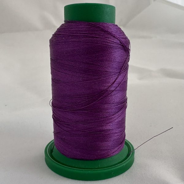 Thread Isacord 2810