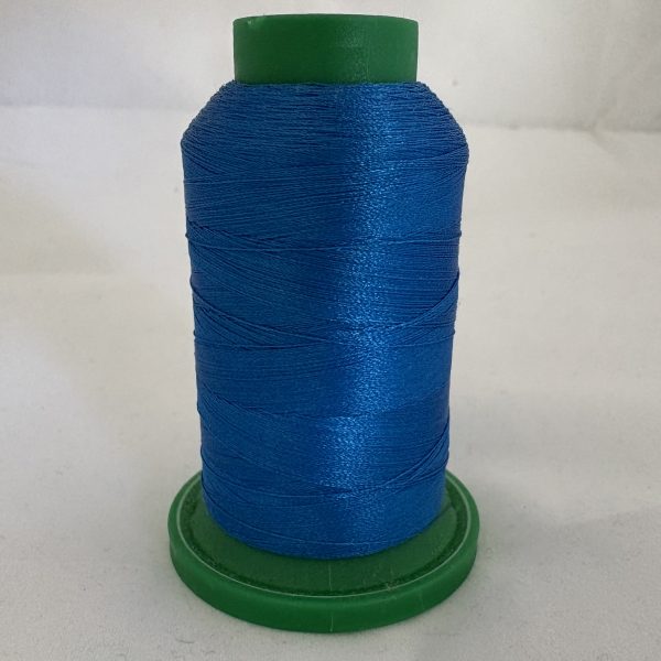 Thread Isacord 3901