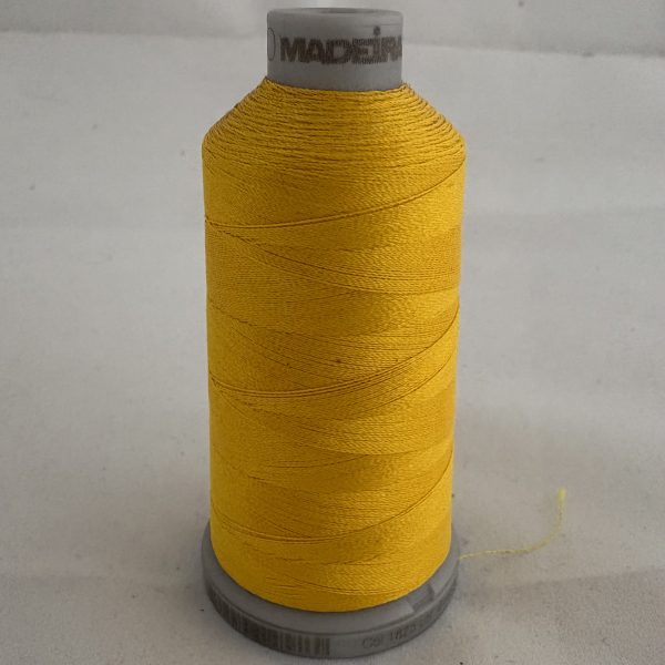 Thread Madeira 1825